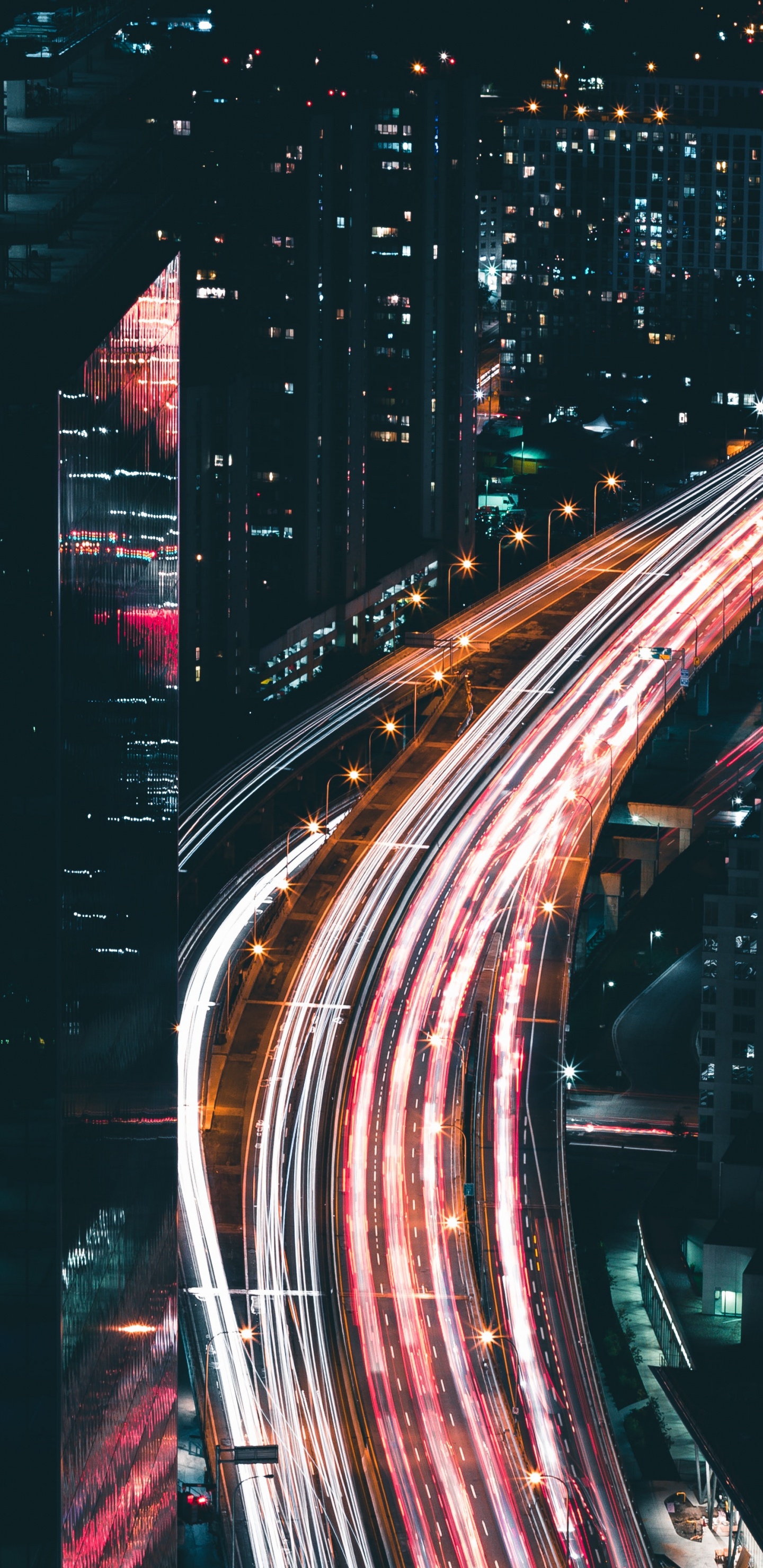 Time Lapse Photography of City During Night Time. Wallpaper in 1440x2960 Resolution