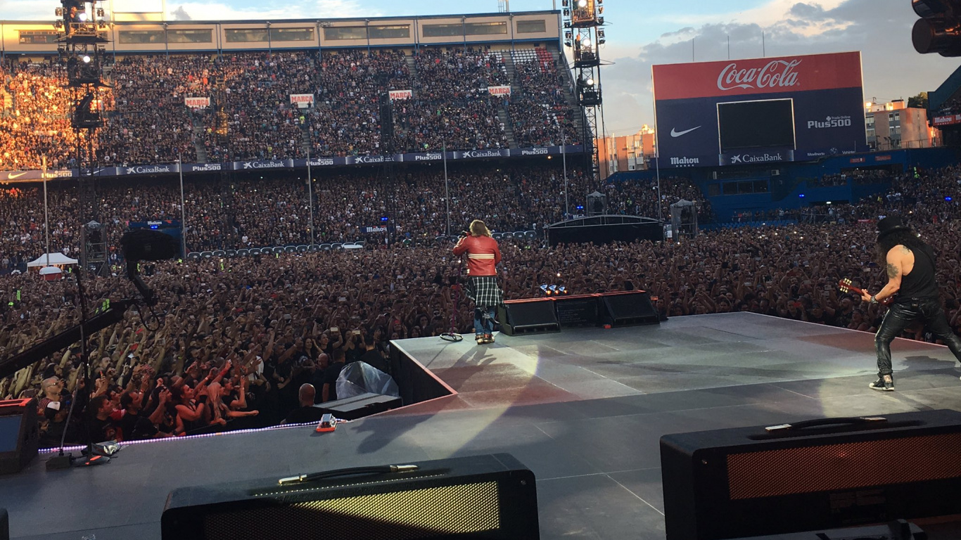 Crowd, Stadium, Arena, Sport Venue, Stage. Wallpaper in 1366x768 Resolution