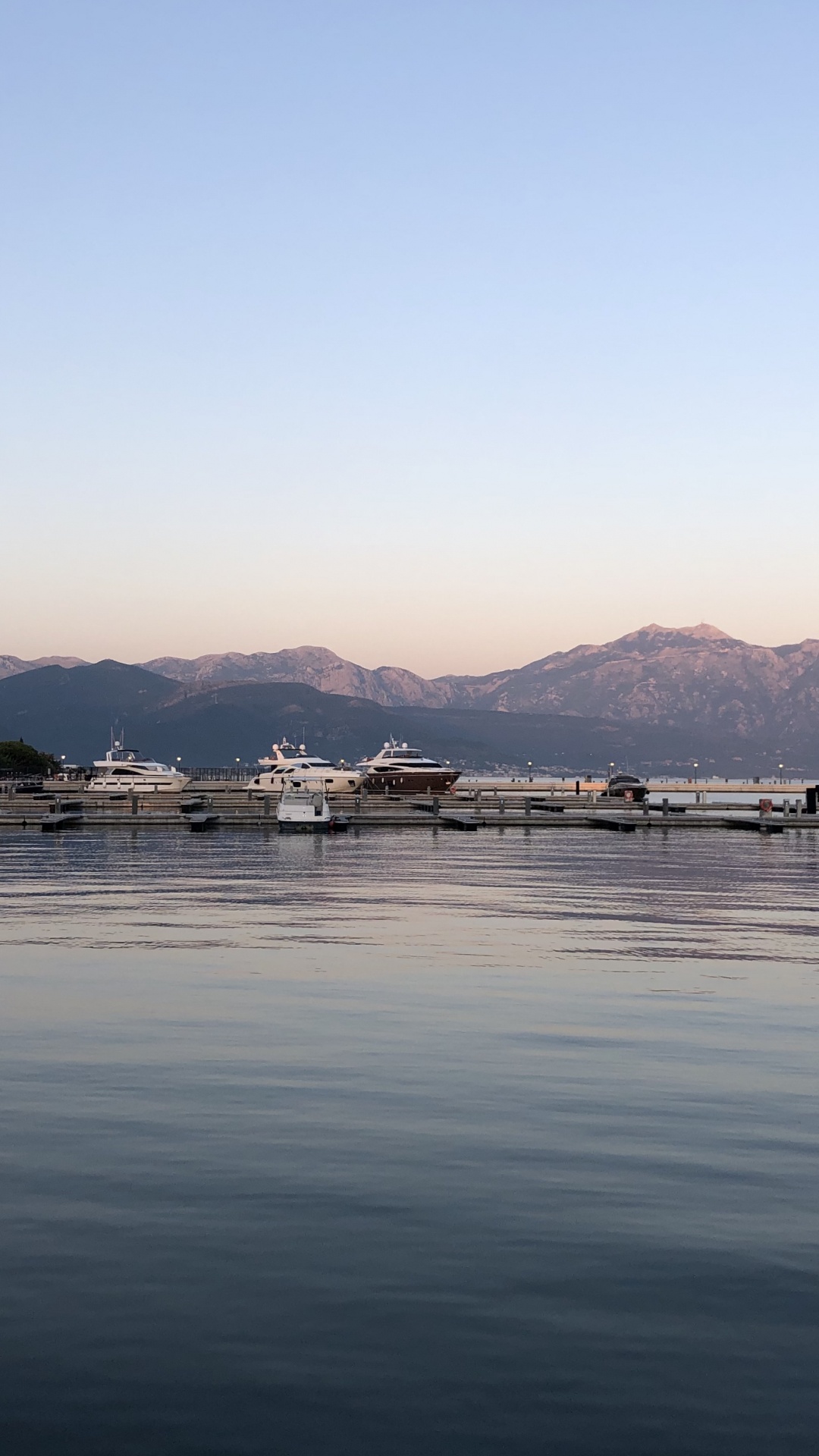 Calasetta, Archipelago of Sulcis, Sola di Santantoco, Scoglio Mangiabarche, Isola Piana. Wallpaper in 1080x1920 Resolution