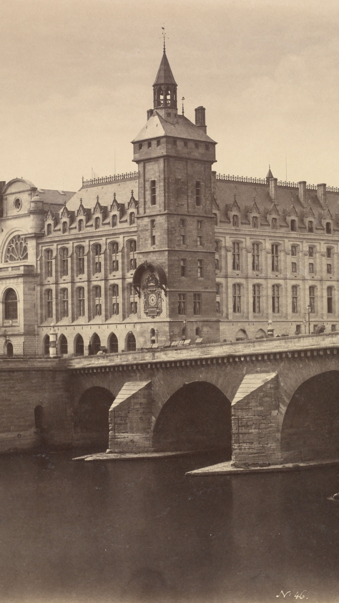 Foto en Escala de Grises Del Edificio de Hormigón. Wallpaper in 1080x1920 Resolution