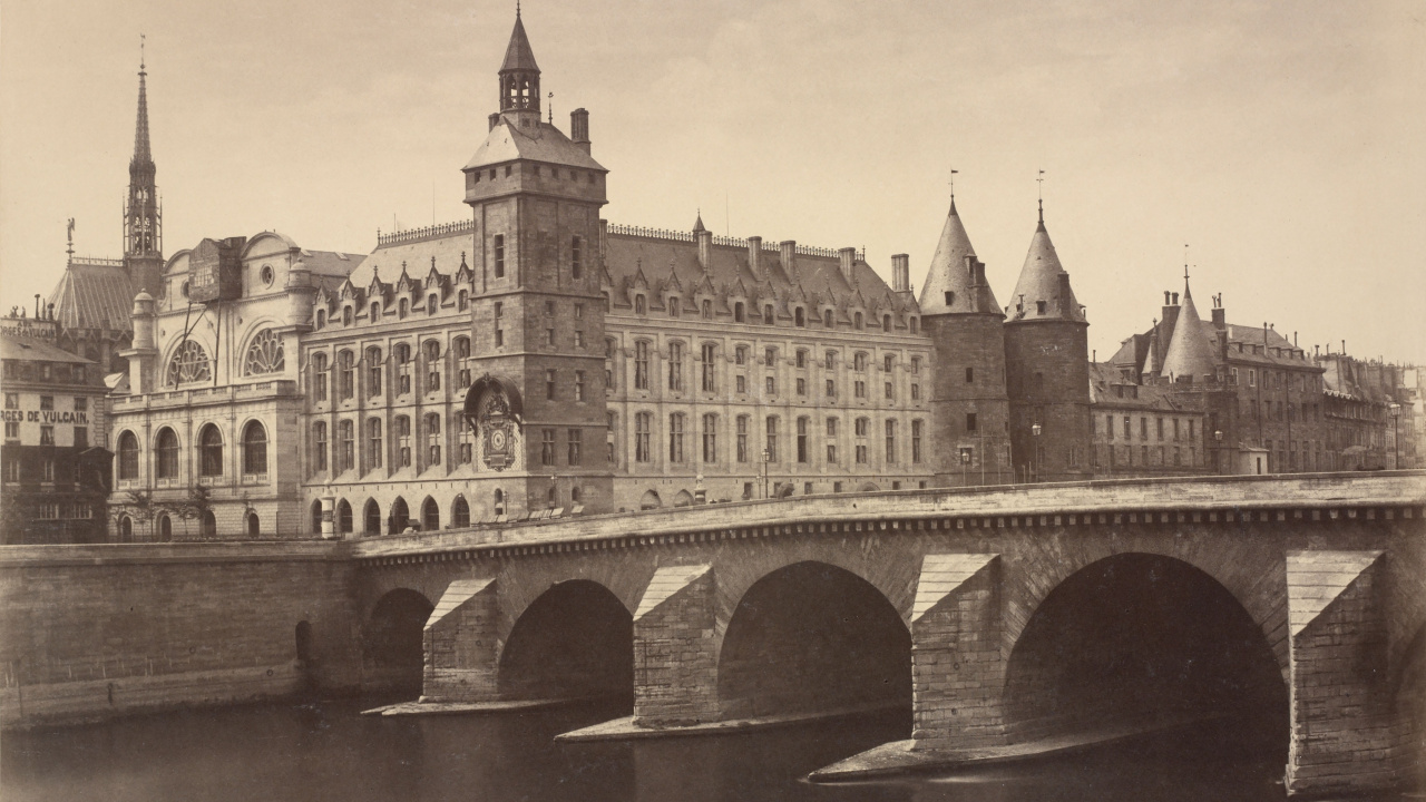 Graustufenfoto Von Betongebäude. Wallpaper in 1280x720 Resolution