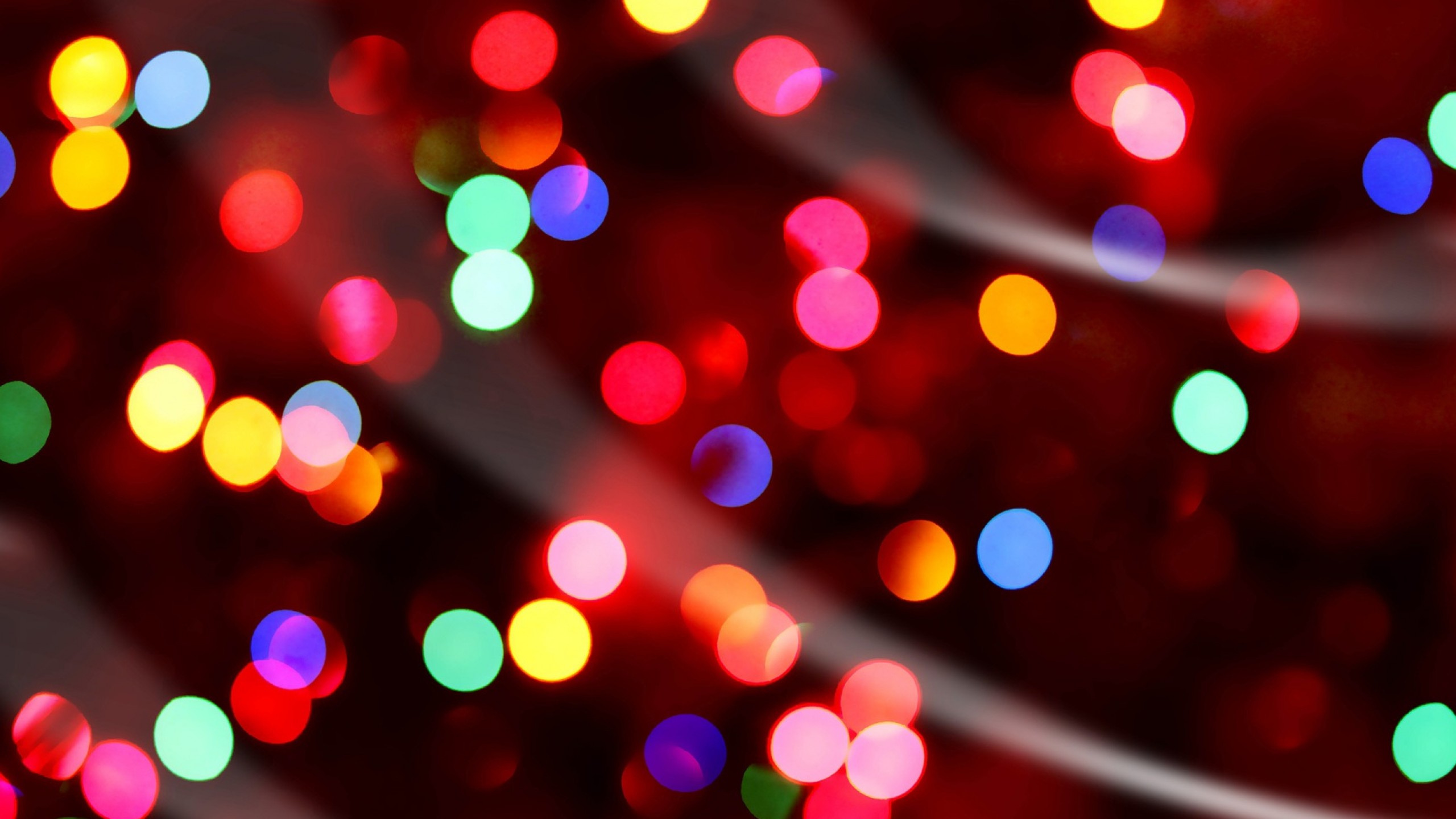Red and White Light Bokeh. Wallpaper in 2560x1440 Resolution
