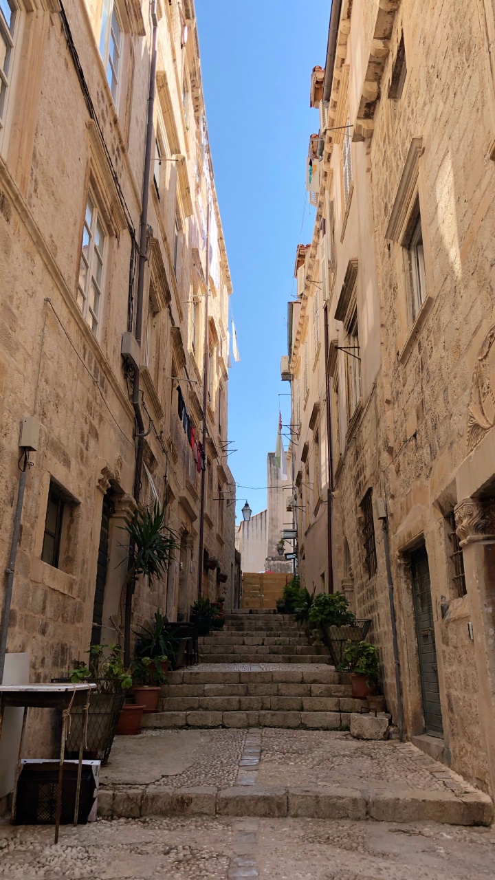 Historic Site, Ancient History, Medieval Architecture, Faade, Road. Wallpaper in 720x1280 Resolution