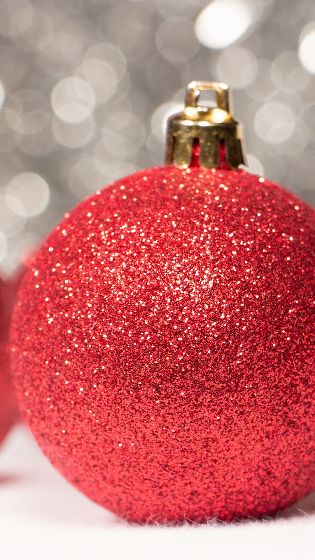 Sparkly Ornaments, Christmas Ornament, Christmas Day, Ornament, Christmas Tree. Wallpaper in 1080x1920 Resolution