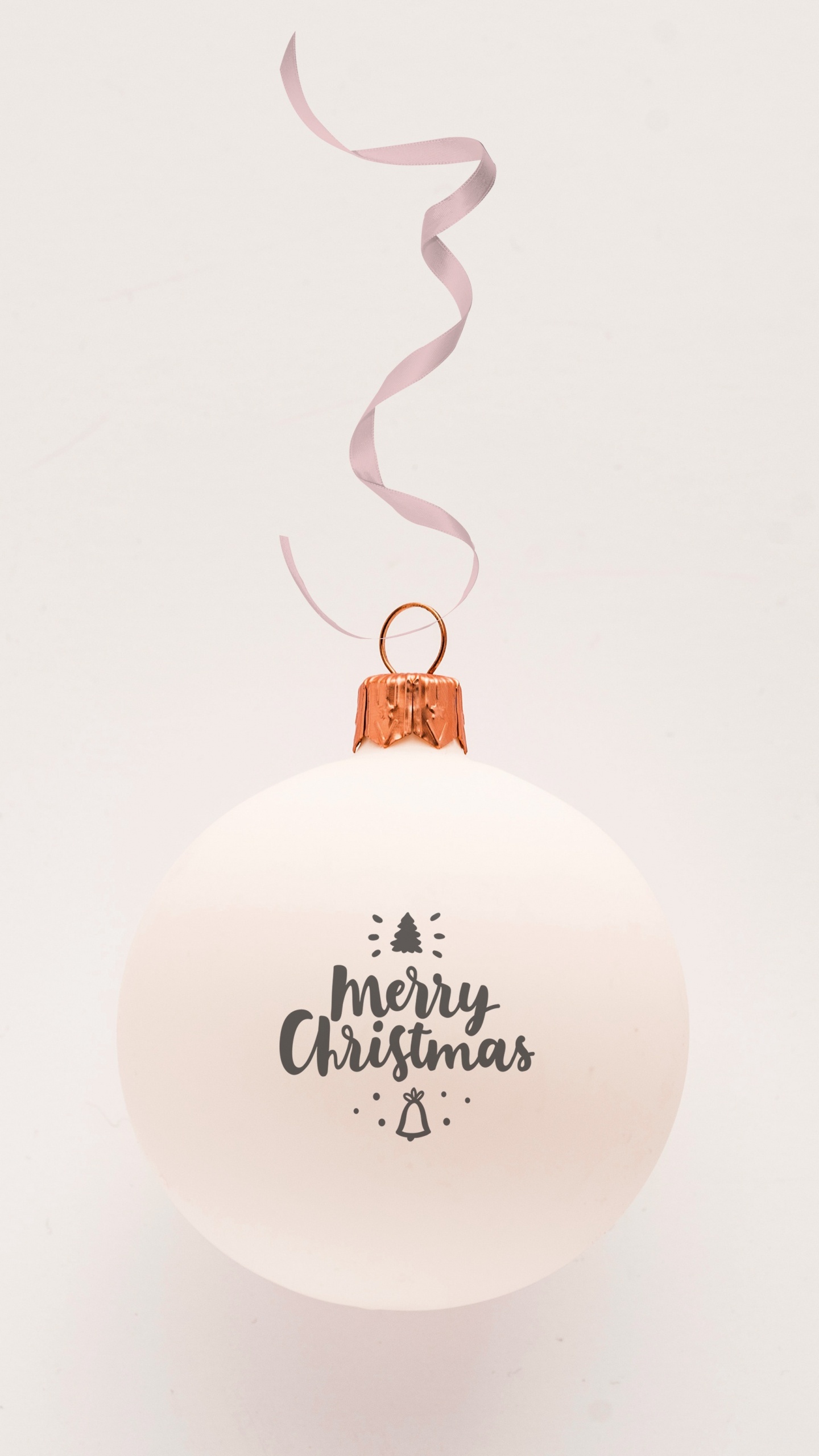 Adorno de Navidad, El Día De Navidad, Decoración de la Navidad, Texto, Logotipo. Wallpaper in 1440x2560 Resolution