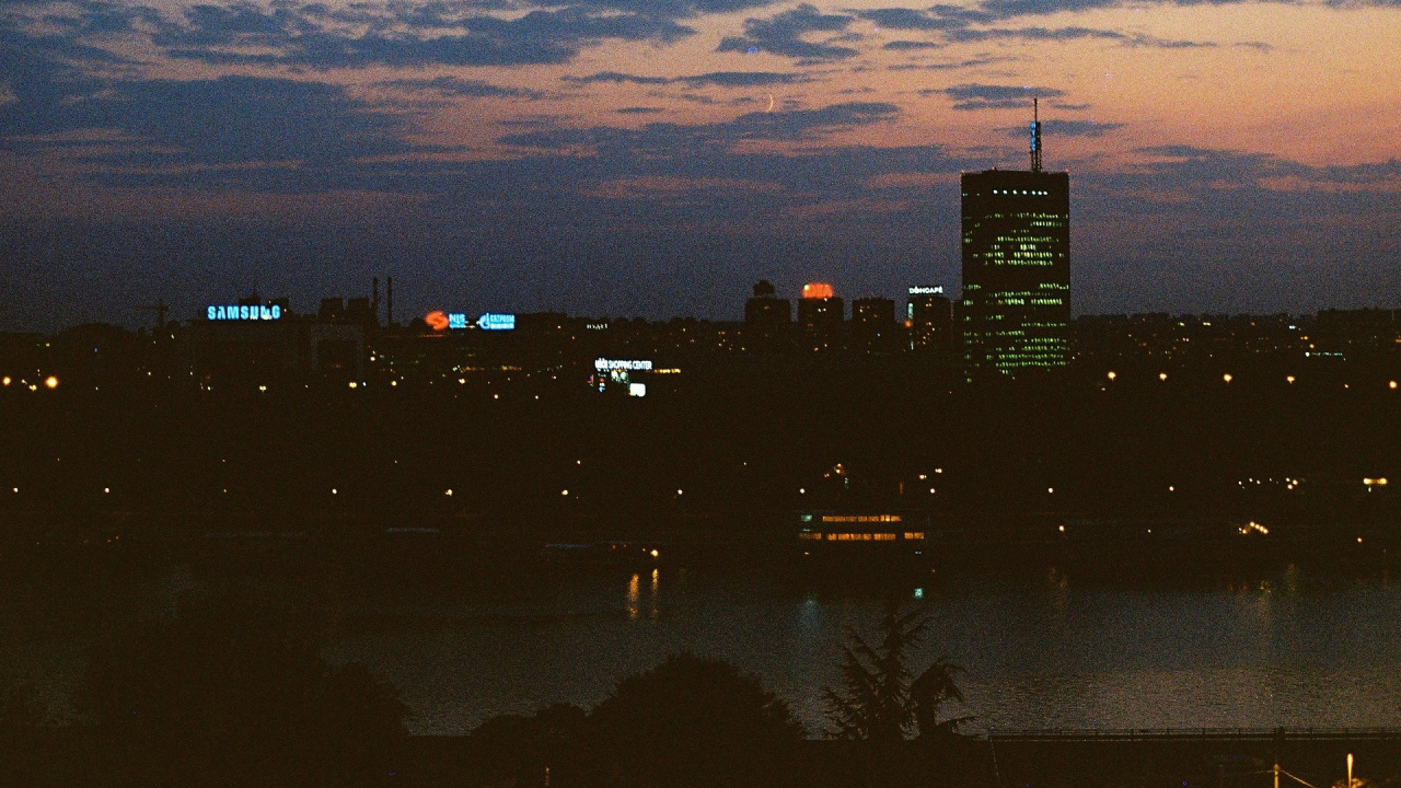 Horizonte, Edificio, Agua, Ambiente, Atardecer. Wallpaper in 1280x720 Resolution