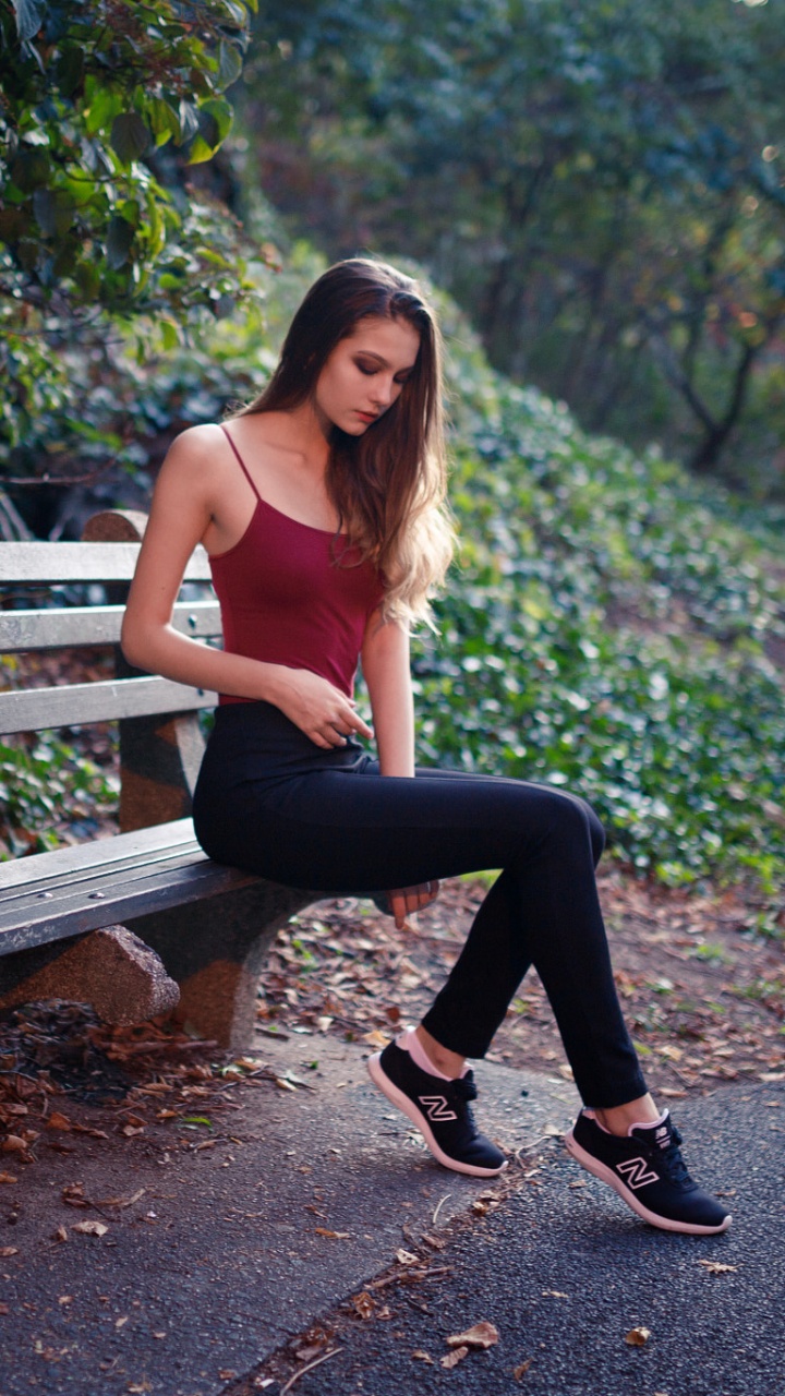 坐, 板凳, 人们在自然界, 性质, 紧身裤 壁纸 720x1280 允许