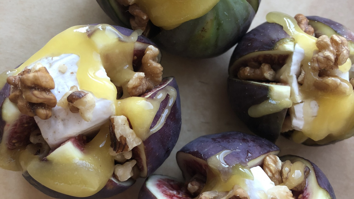 Dish, Vegetarian Cuisine, Food, Yellow, Ingredient. Wallpaper in 1366x768 Resolution