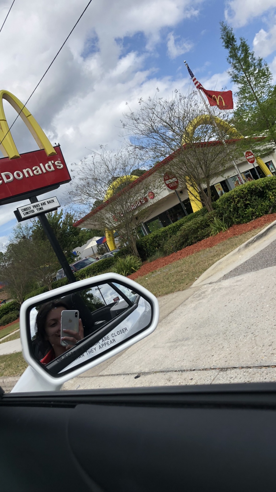 Family Car, King, Compact Car, Mid Size Car, Automotive Mirror. Wallpaper in 1080x1920 Resolution