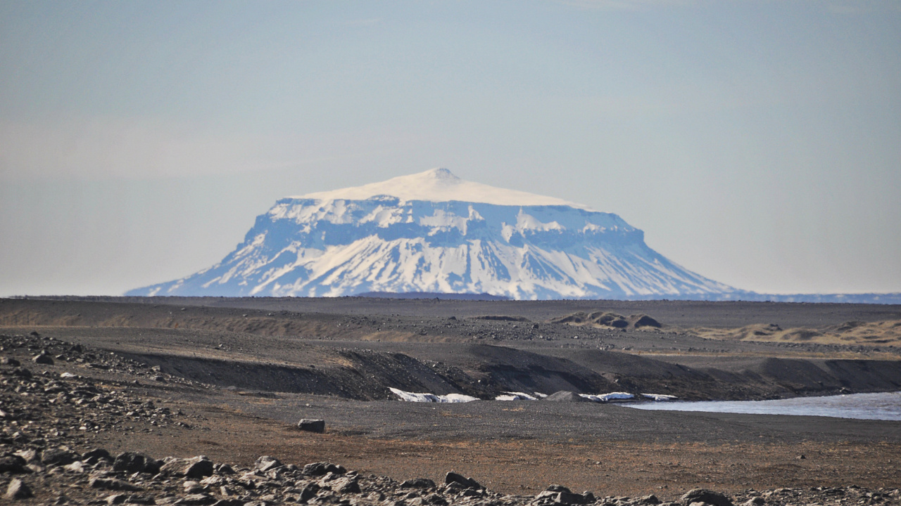 屏蔽火山, 成层, 熔岩, 死火山, 火山的地貌 壁纸 1280x720 允许