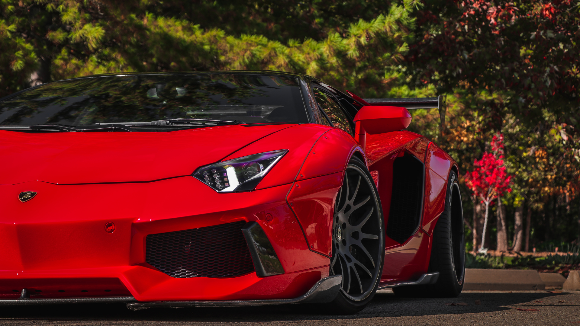 Roter Ferrari 458 Italia Tagsüber Unterwegs. Wallpaper in 1920x1080 Resolution