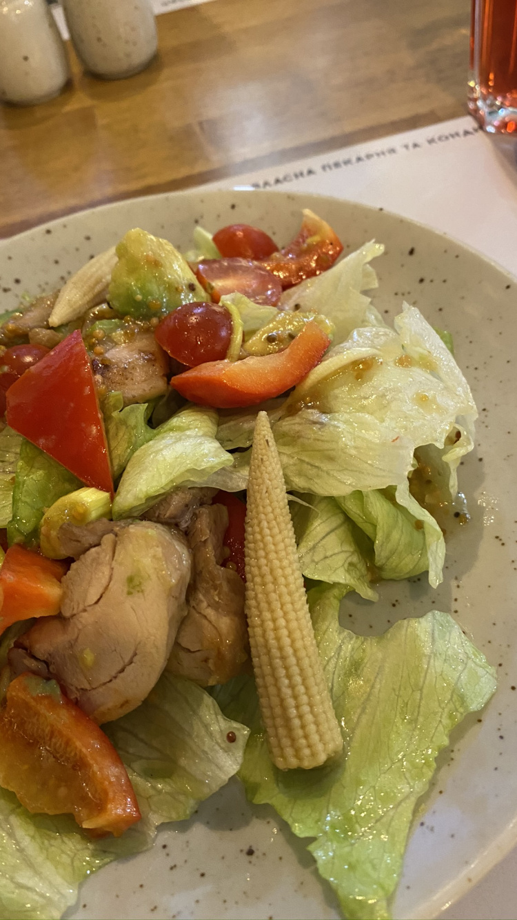 Caesar Salad, Greek Cuisine, Fattoush, Leaf Vegetable, Lunch. Wallpaper in 750x1334 Resolution