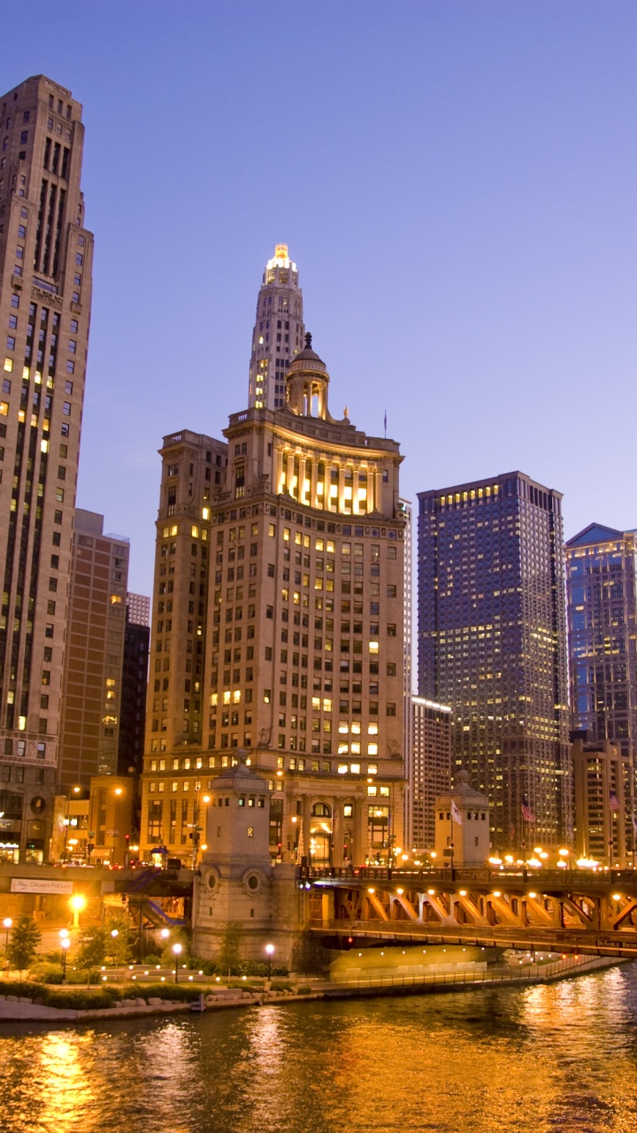 Skyline Der Stadt Bei Nacht Night. Wallpaper in 720x1280 Resolution