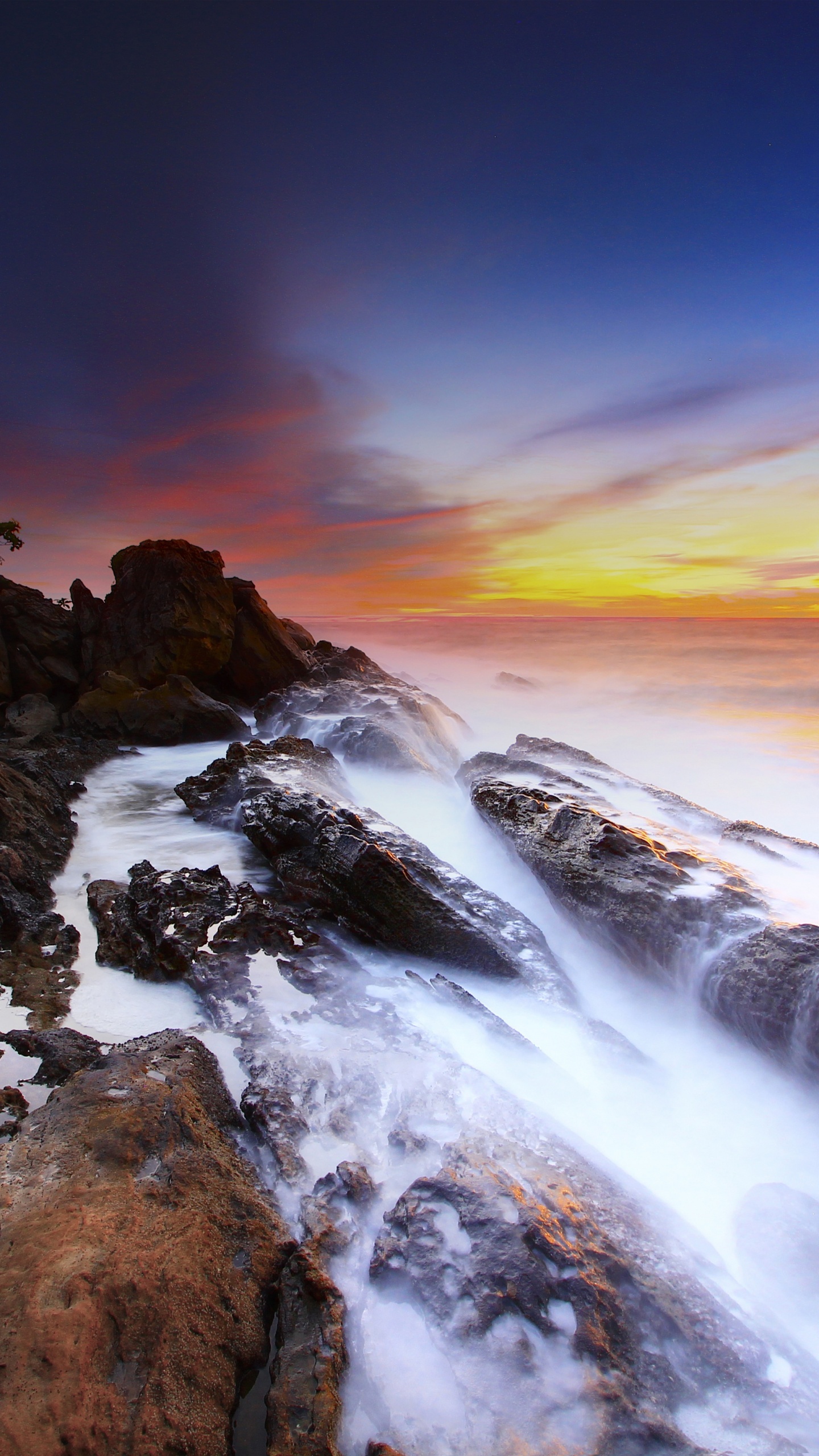 Longue Exposition D'un Paysage, Eau, Atmosphère, Paysage Naturel, Afterglow. Wallpaper in 1440x2560 Resolution