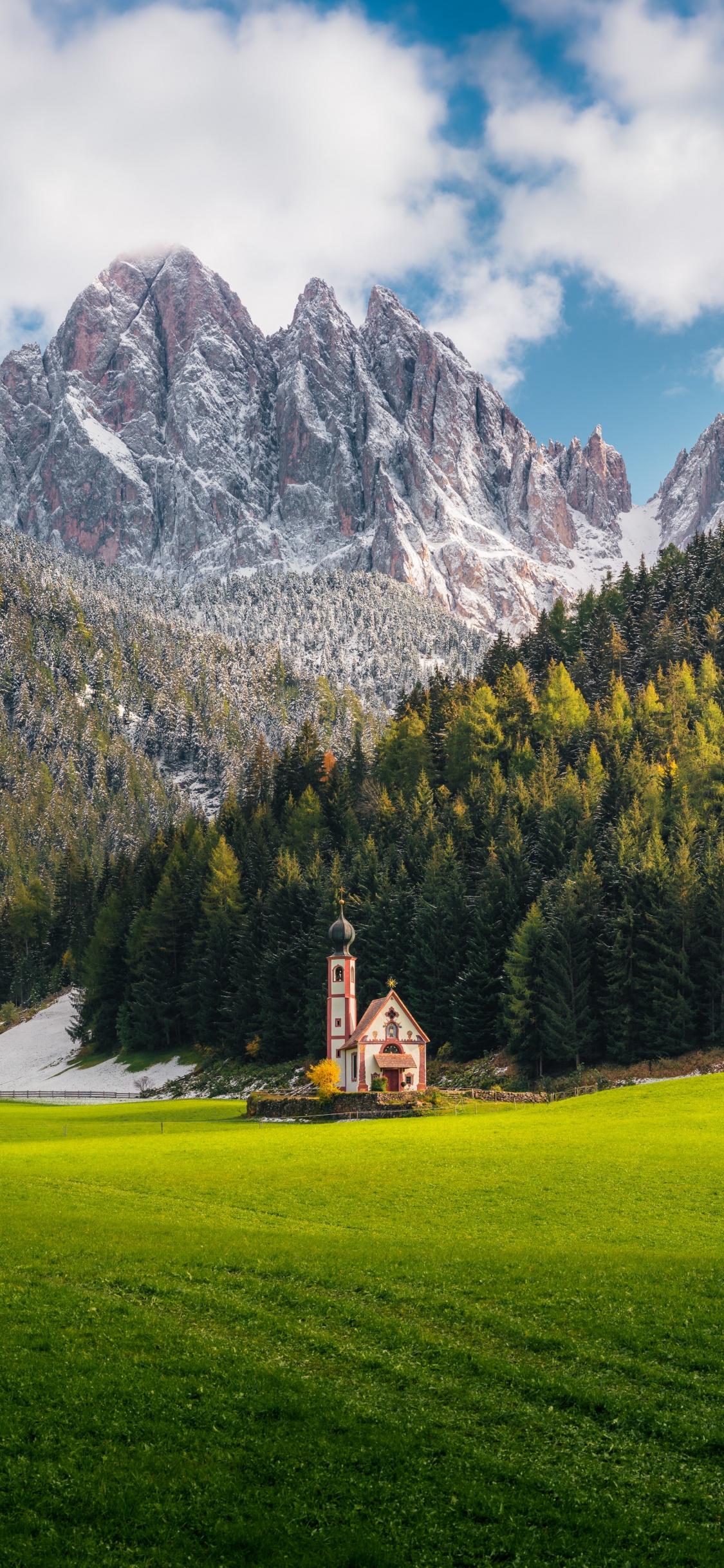 Dolomites, Église Saint Jean, Paysage Naturel, Nature, Green. Wallpaper in 1125x2436 Resolution