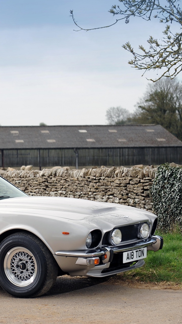 White Convertible Car on Road During Daytime. Wallpaper in 720x1280 Resolution