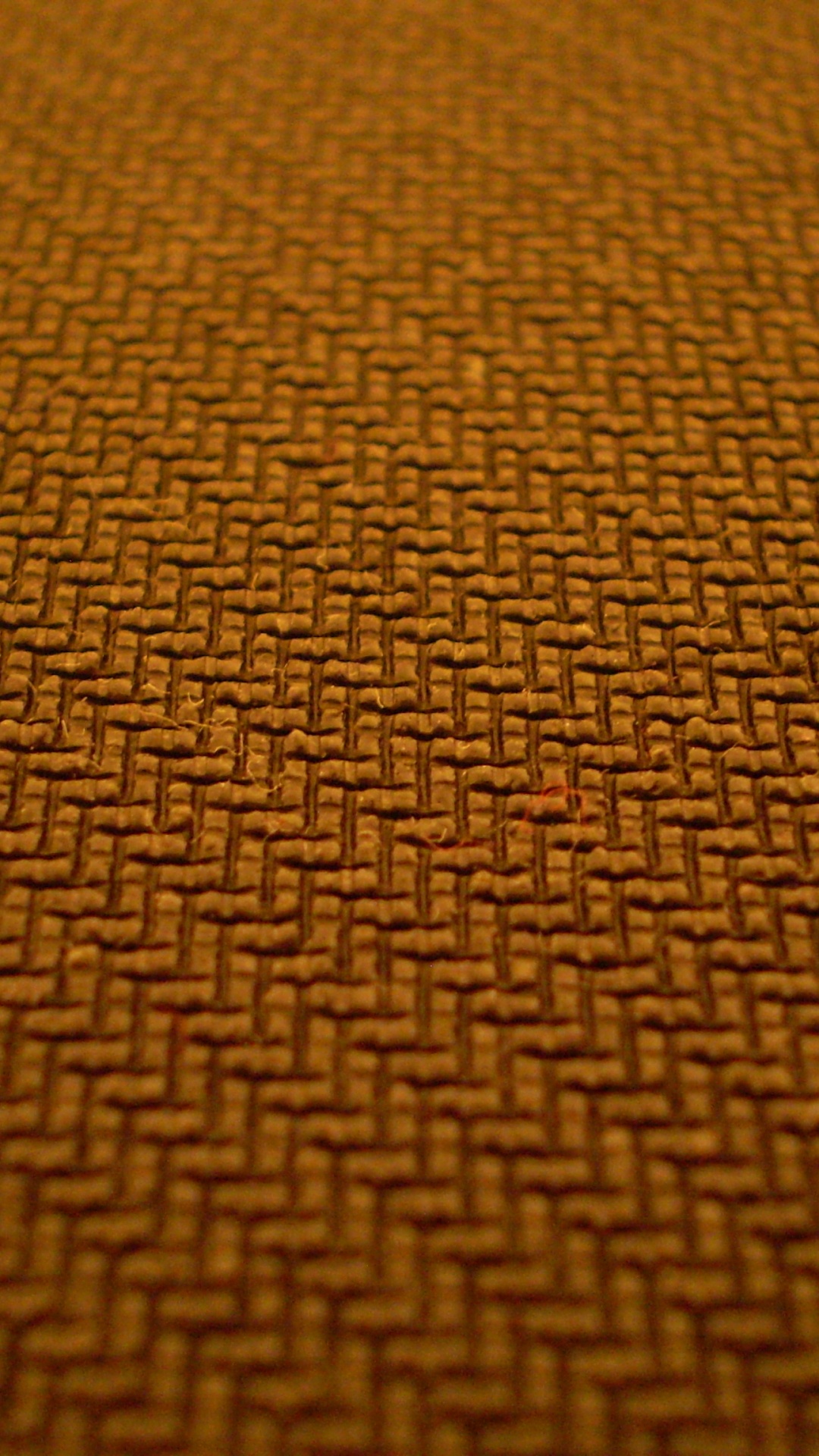 Braunes Und Schwarzes Gepunktetes Textil. Wallpaper in 1080x1920 Resolution