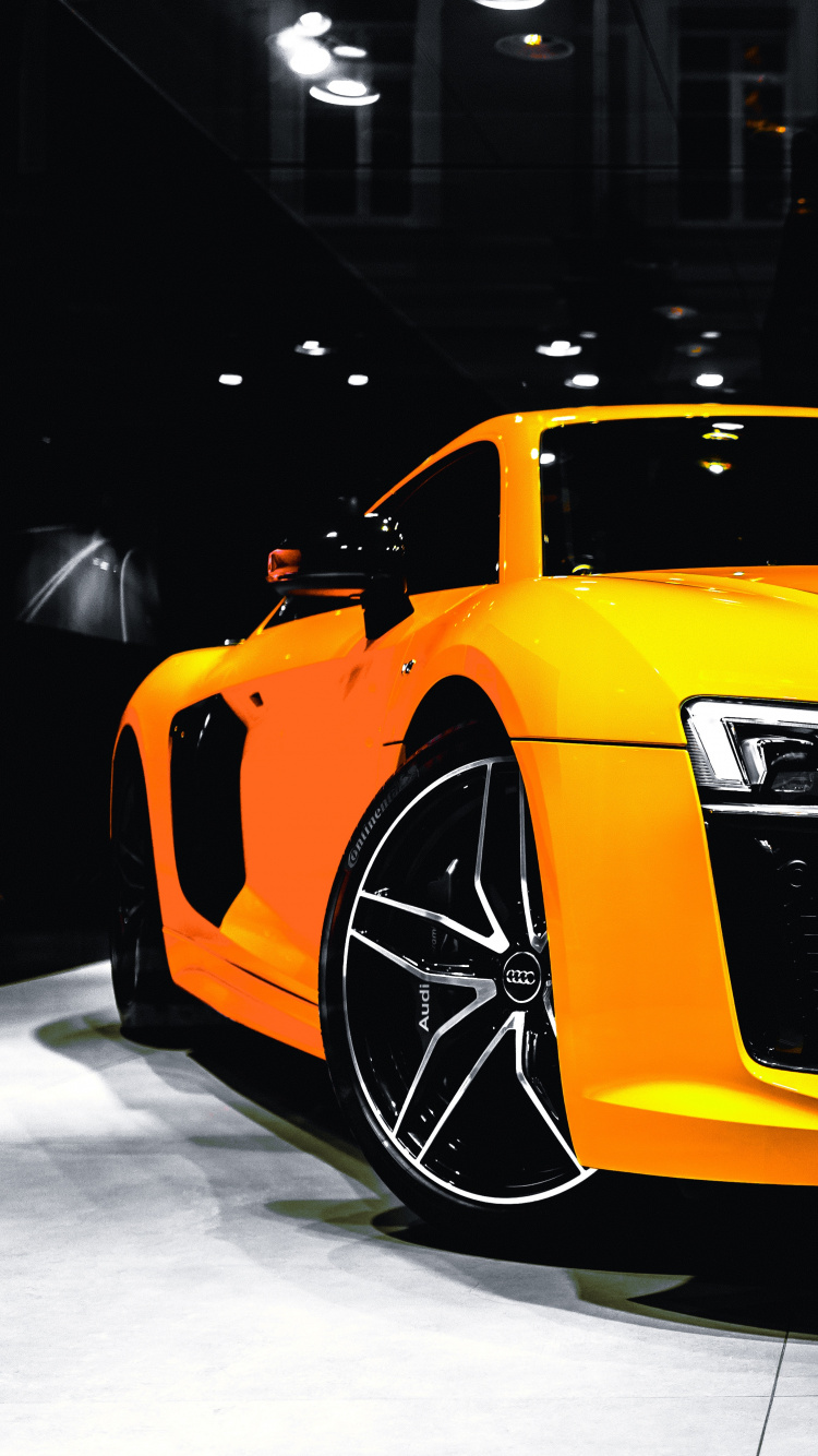 Porsche 911 Jaune et Noire. Wallpaper in 750x1334 Resolution