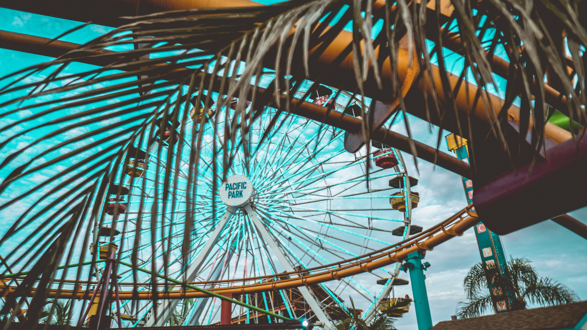 Orange and Blue Metal Frame. Wallpaper in 1920x1080 Resolution