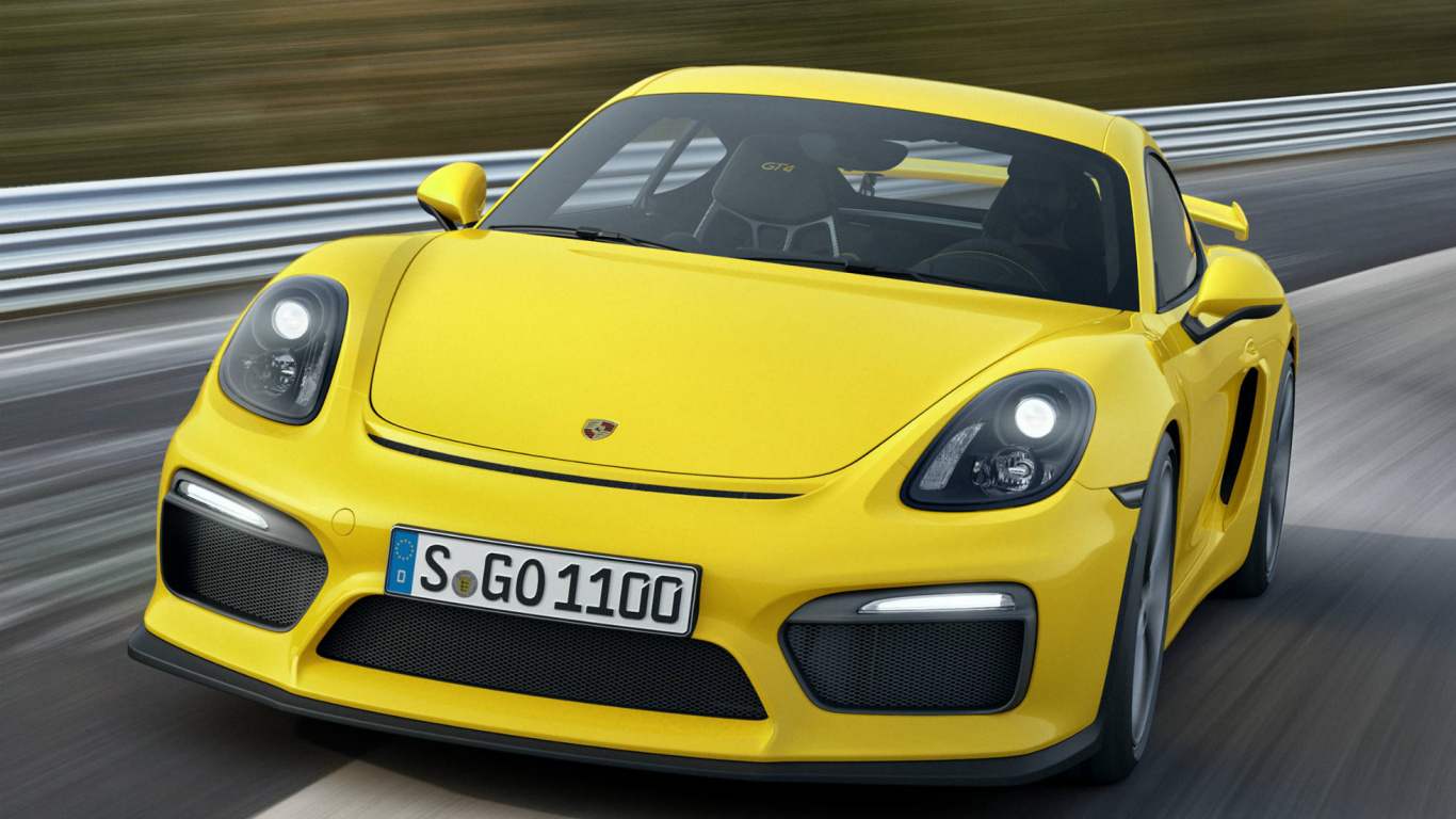 Porsche 911 Jaune Sur Route. Wallpaper in 1366x768 Resolution