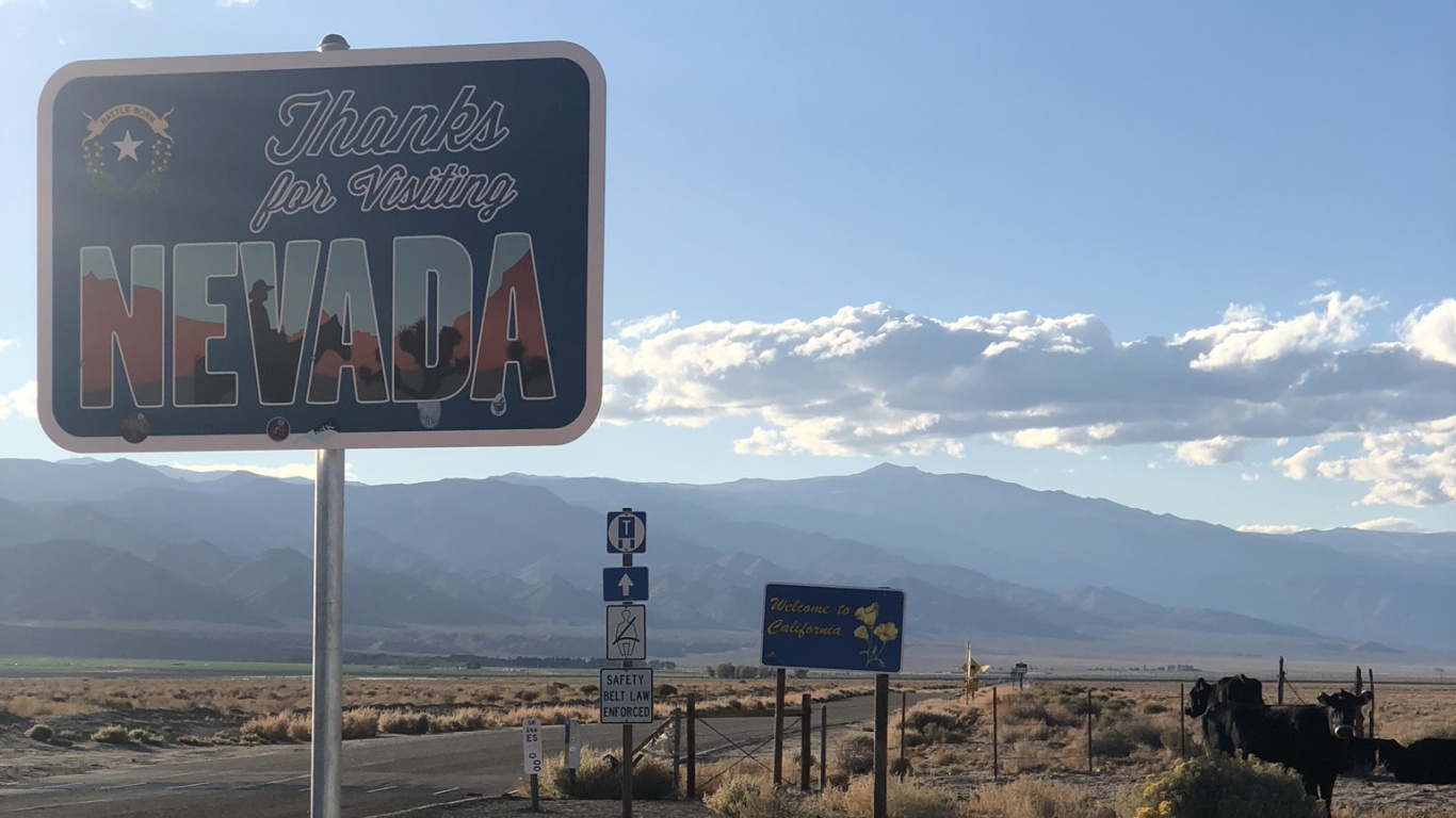 Nevada, el Valle de la Muerte, el Parque Nacional Valle de la Muerte, Llanura, Terreno. Wallpaper in 1366x768 Resolution
