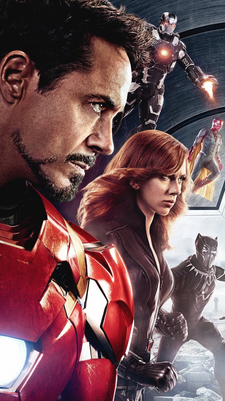 Mann in Blauer Jacke Steht Neben Frau in Rotem Kleid. Wallpaper in 720x1280 Resolution