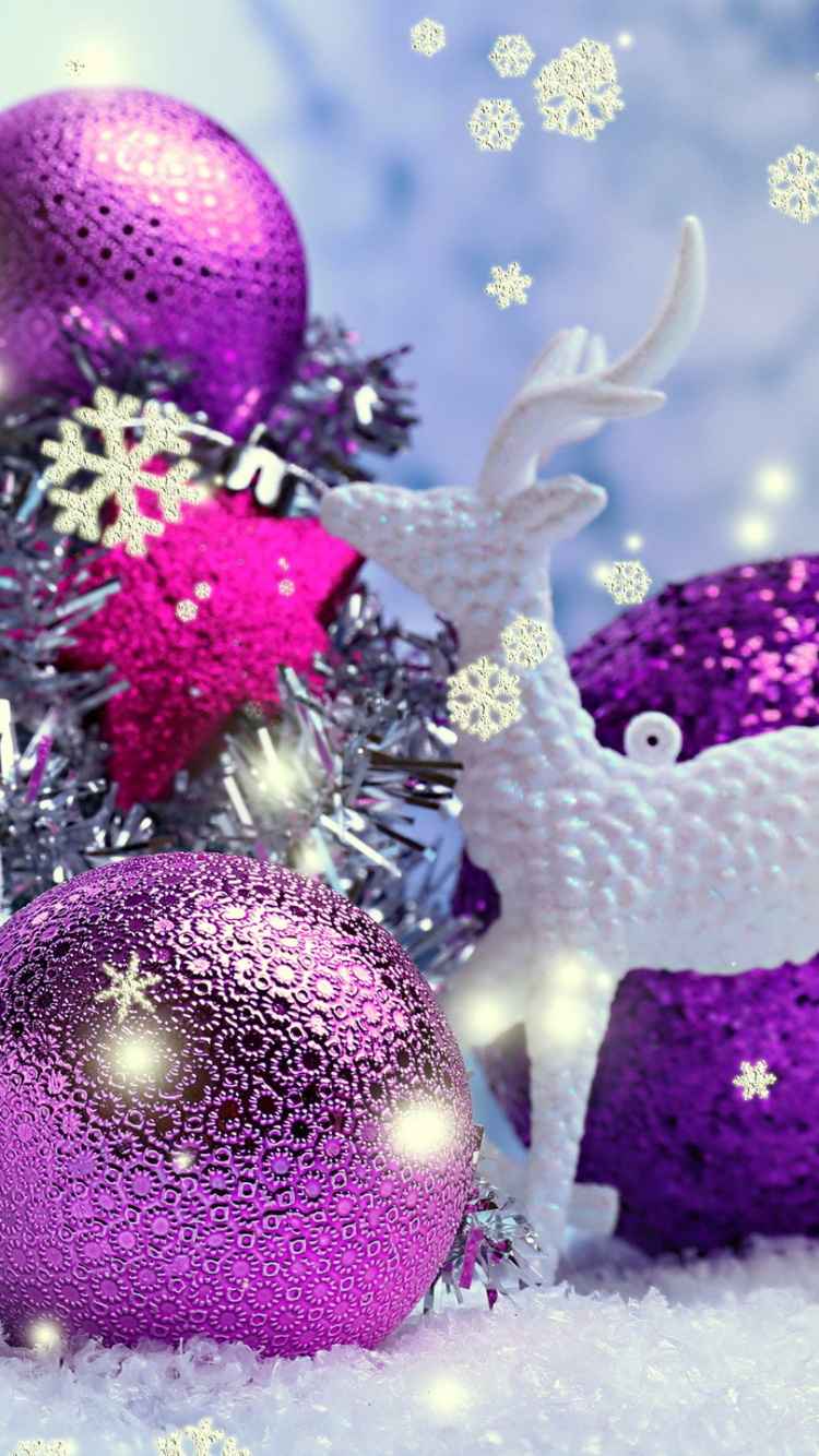 Le Jour De Noël, Ornement de Noël, Décoration de Noël, Arbre de Noël, Purple. Wallpaper in 750x1334 Resolution