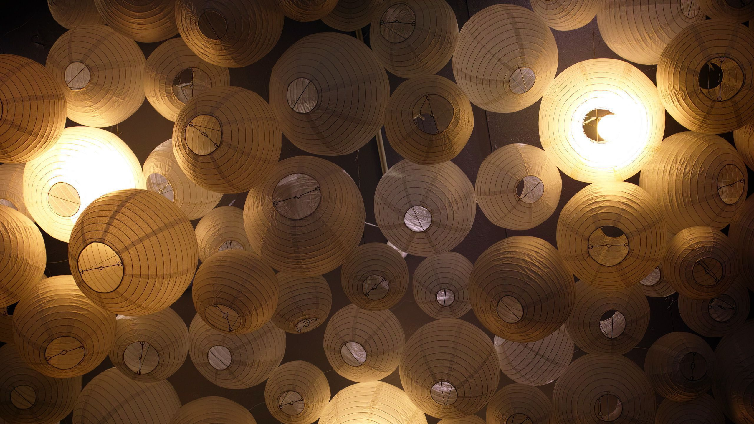 Leuchte, Licht, Beleuchtung Zubehör, Kreis, Nacht. Wallpaper in 2560x1440 Resolution