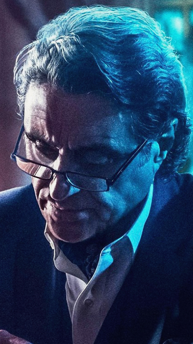 Man in Black Suit Jacket Wearing Black Framed Eyeglasses. Wallpaper in 750x1334 Resolution