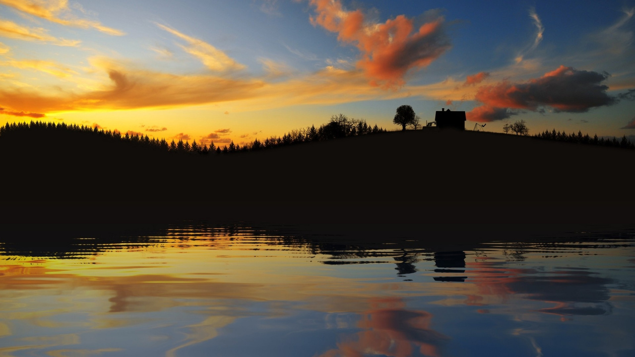 Silhouette Von Bäumen Neben Gewässer Während Des Sonnenuntergangs. Wallpaper in 1280x720 Resolution