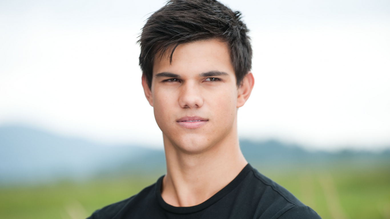 Taylor Lautner, Jacob Black, Twilight, The Twilight Saga, Actor. Wallpaper in 1366x768 Resolution