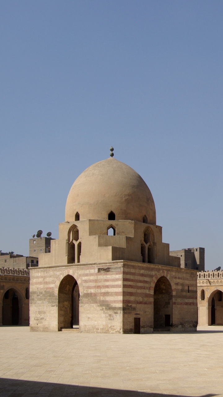 Brown Concrete Dome Building Under Blue Sky During Daytime. Wallpaper in 720x1280 Resolution