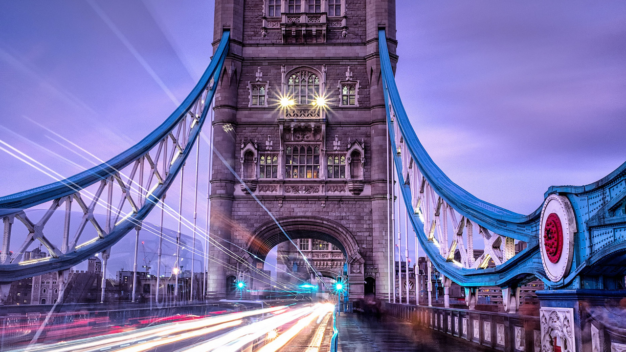 Time Lapse Photography of Bridge During Night Time. Wallpaper in 1280x720 Resolution