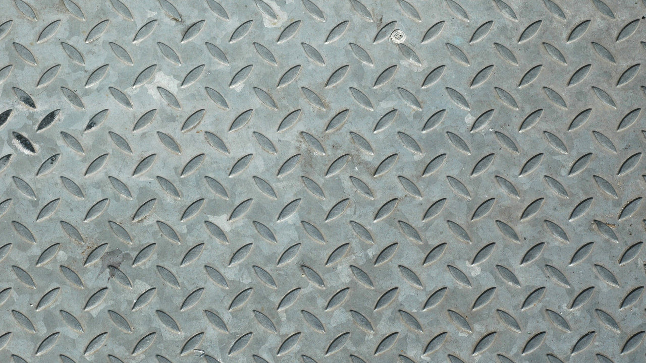 Grey Concrete Pavement During Daytime. Wallpaper in 1280x720 Resolution