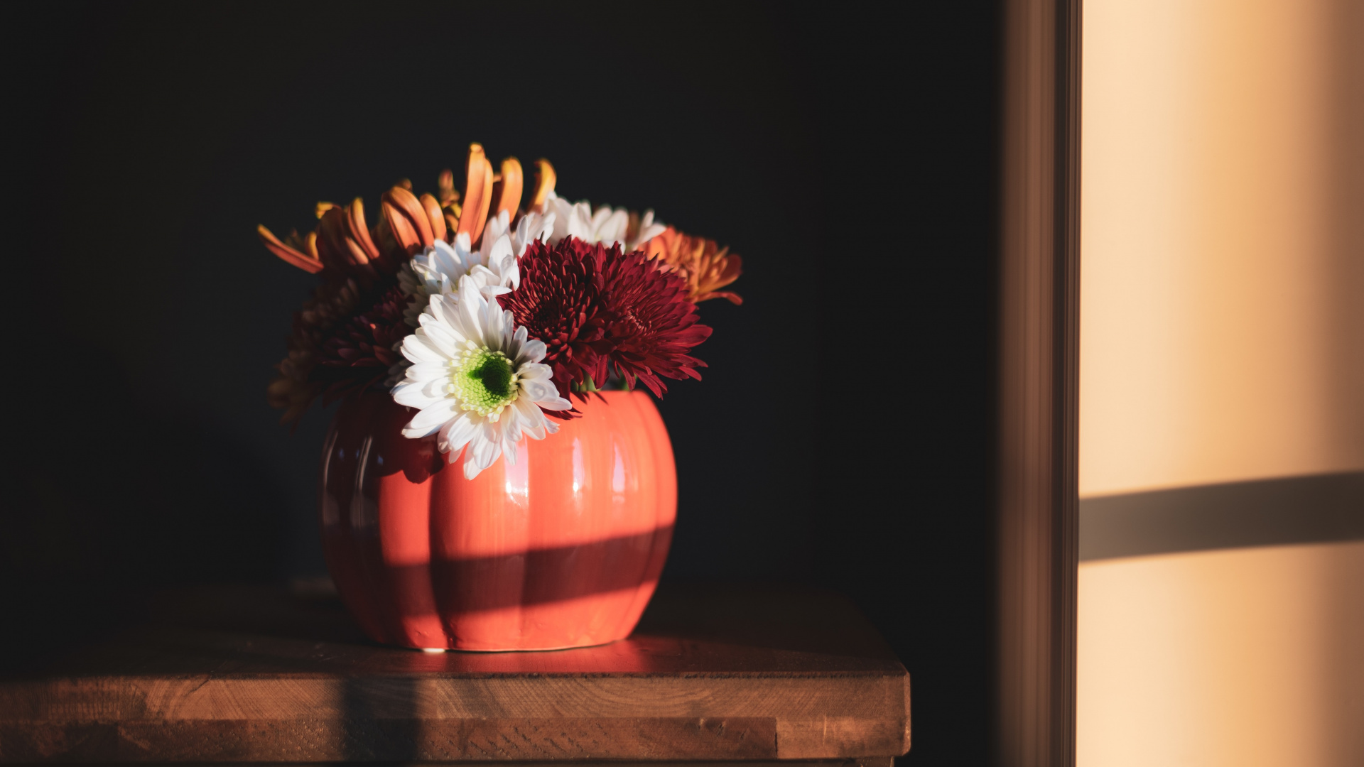 Red and White Flower in Orange Ceramic Vase on Brown Wooden Table. Wallpaper in 1920x1080 Resolution