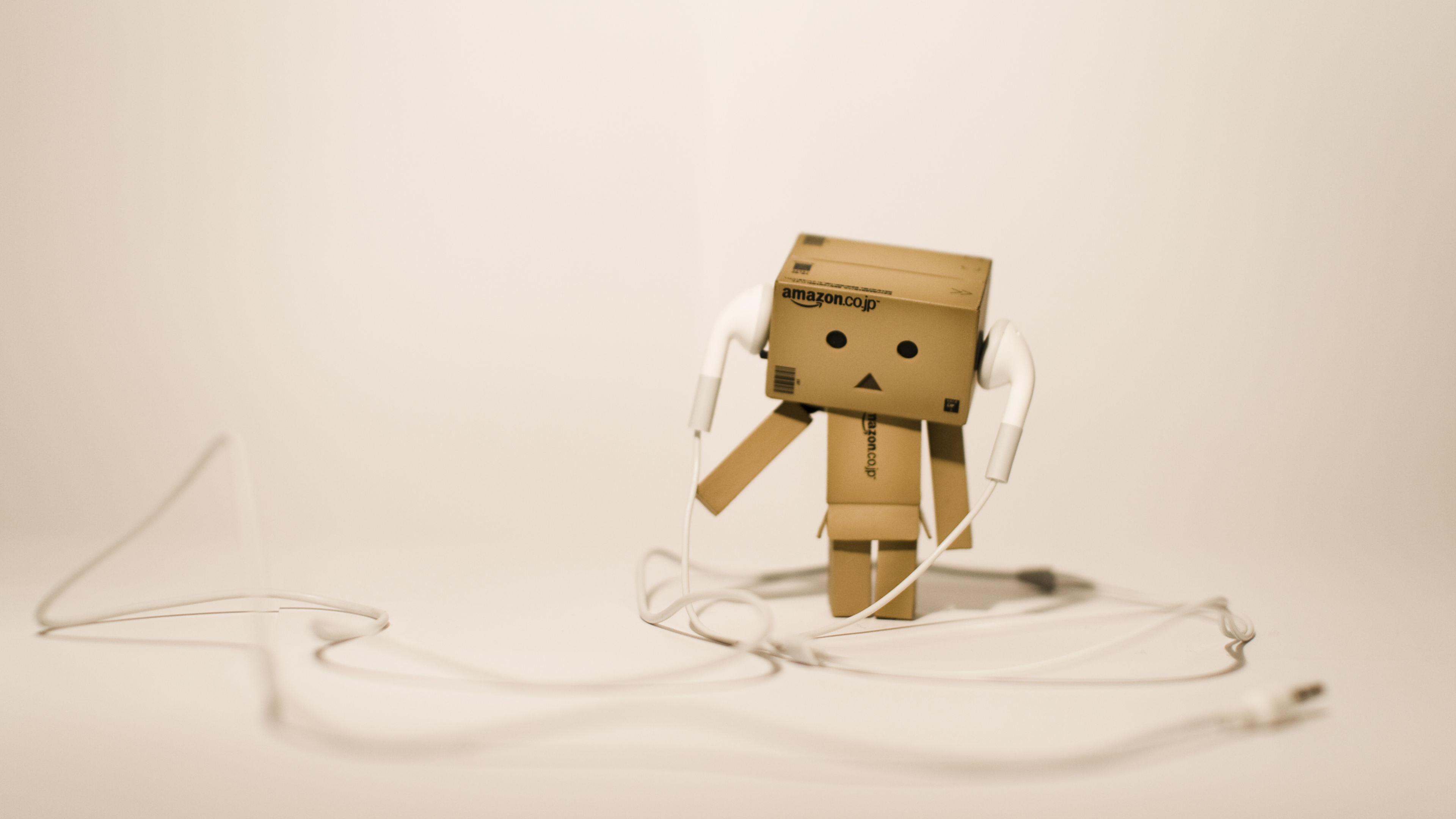Danbo, Papier, Animation, Illustration, Kunst. Wallpaper in 3840x2160 Resolution