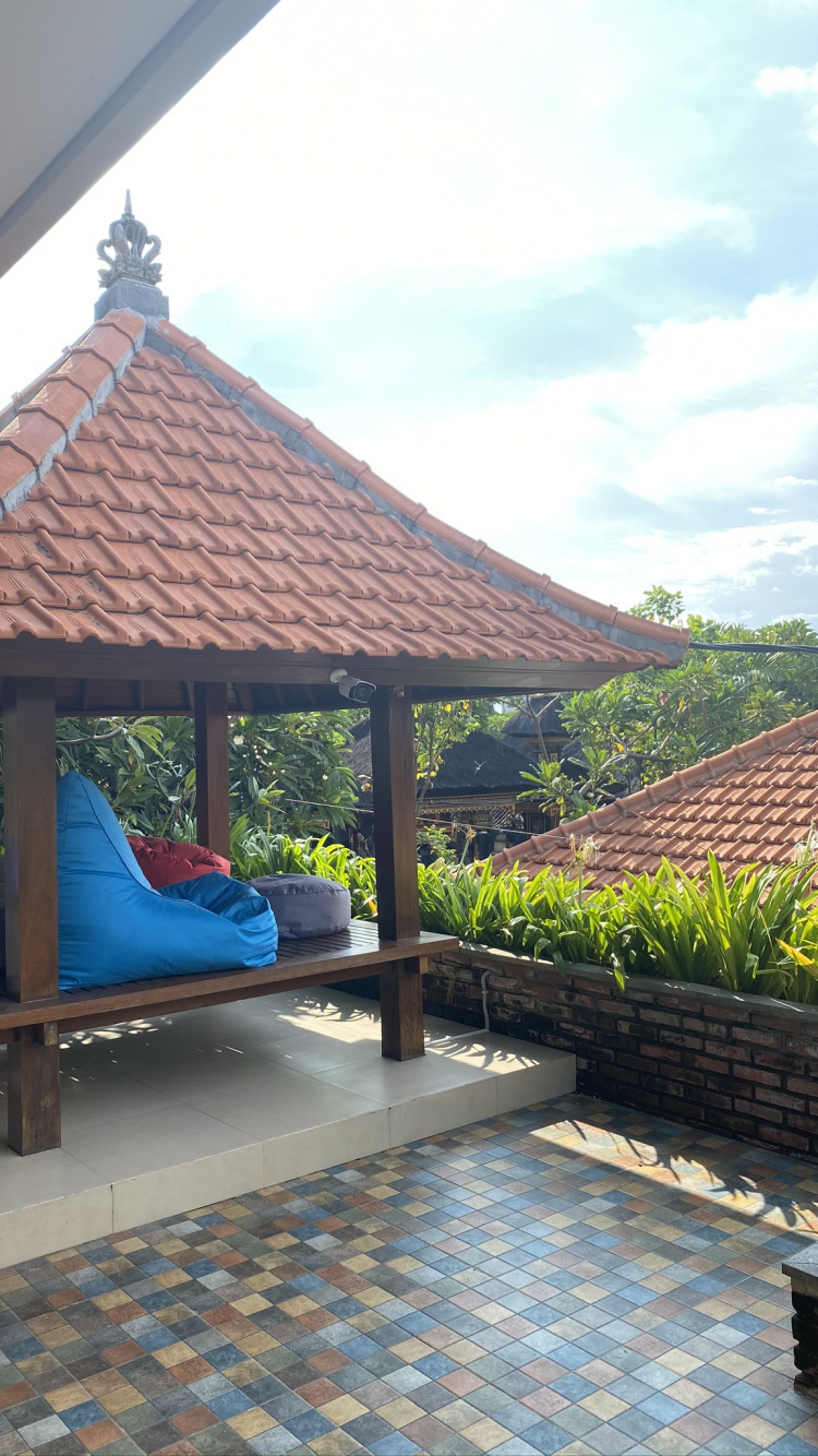 Resort, Real Estate, Roof, Outdoor Furniture, Shade. Wallpaper in 750x1334 Resolution