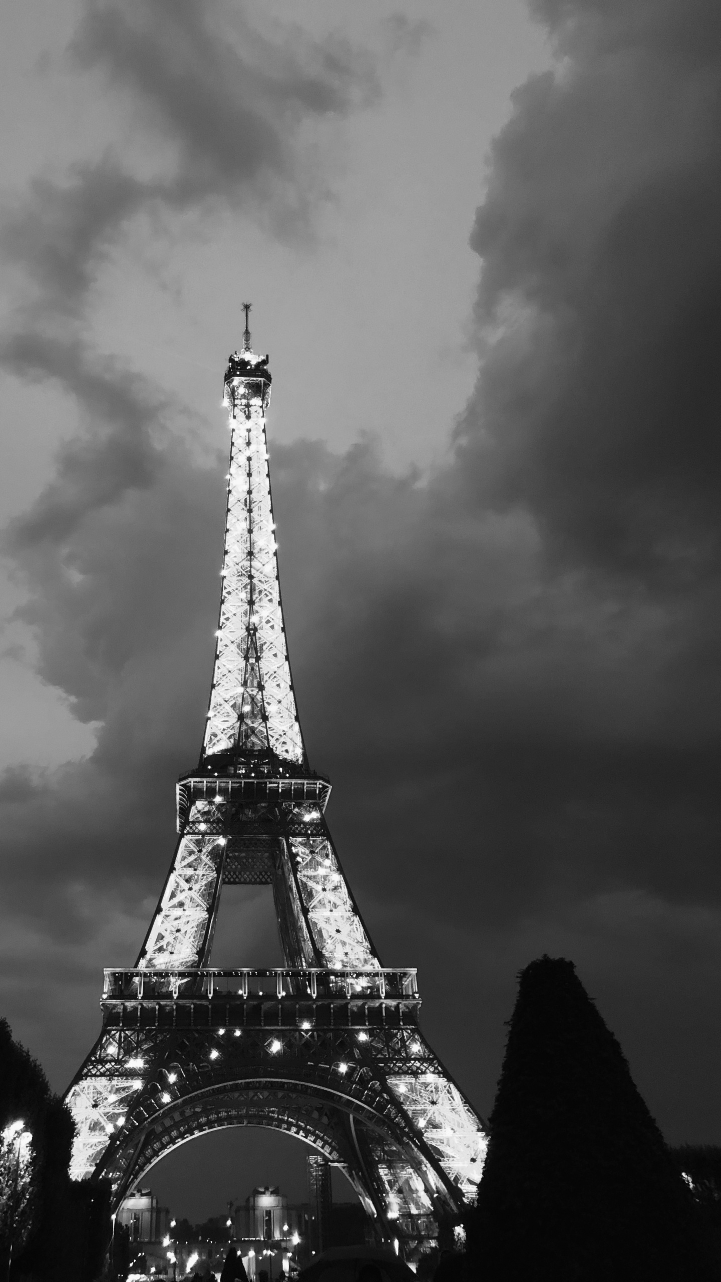 Eiffel Tower, Black and White, Tower, Cloud, Atmosphere. Wallpaper in 1440x2560 Resolution