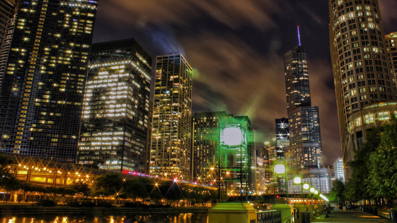 Bâtiments de la Ville Pendant la Nuit. Wallpaper in 1366x768 Resolution