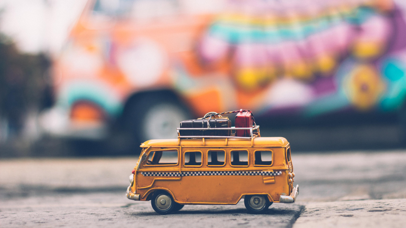 Gelber Volkswagen T-2 Maßstabsmodell. Wallpaper in 1366x768 Resolution