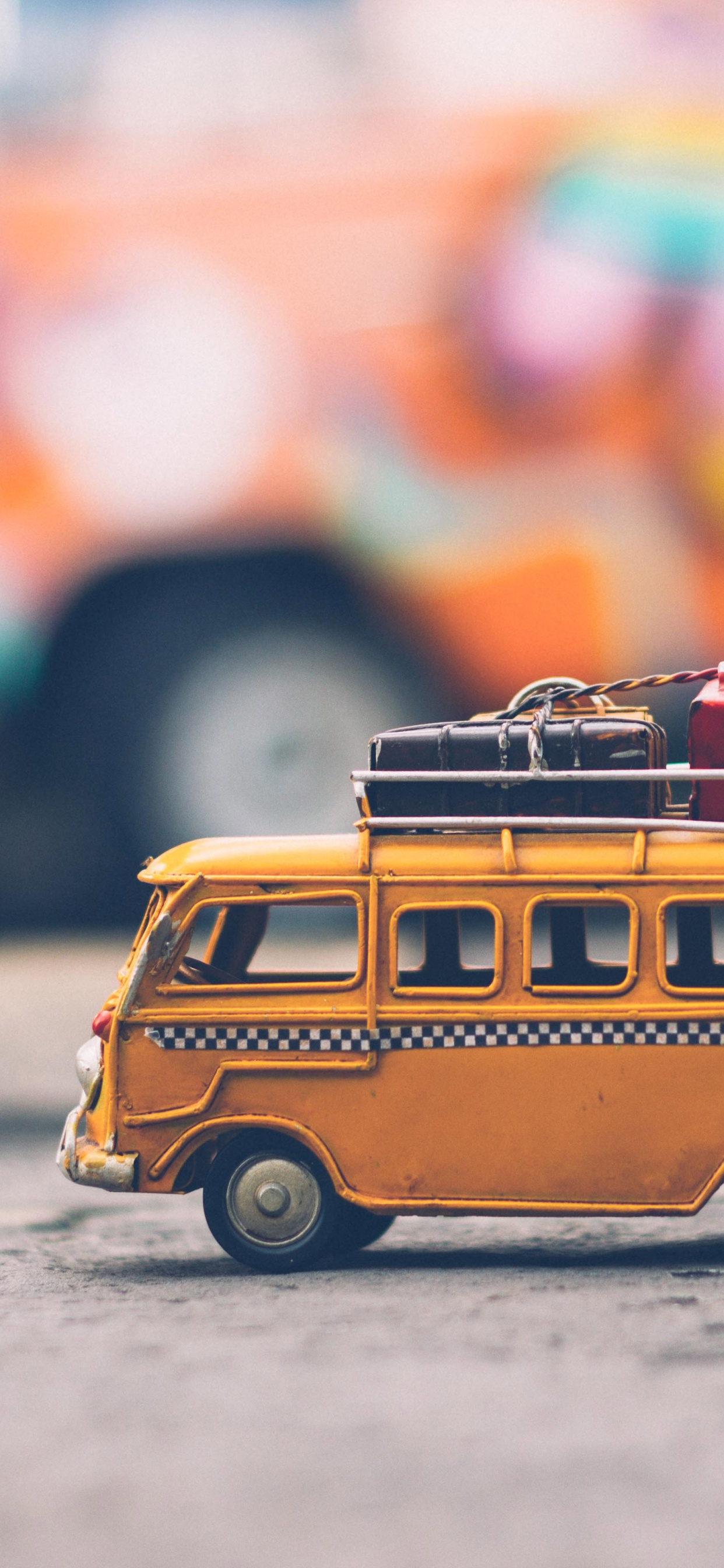 Yellow Volkswagen T-2 Scale Model. Wallpaper in 1242x2688 Resolution