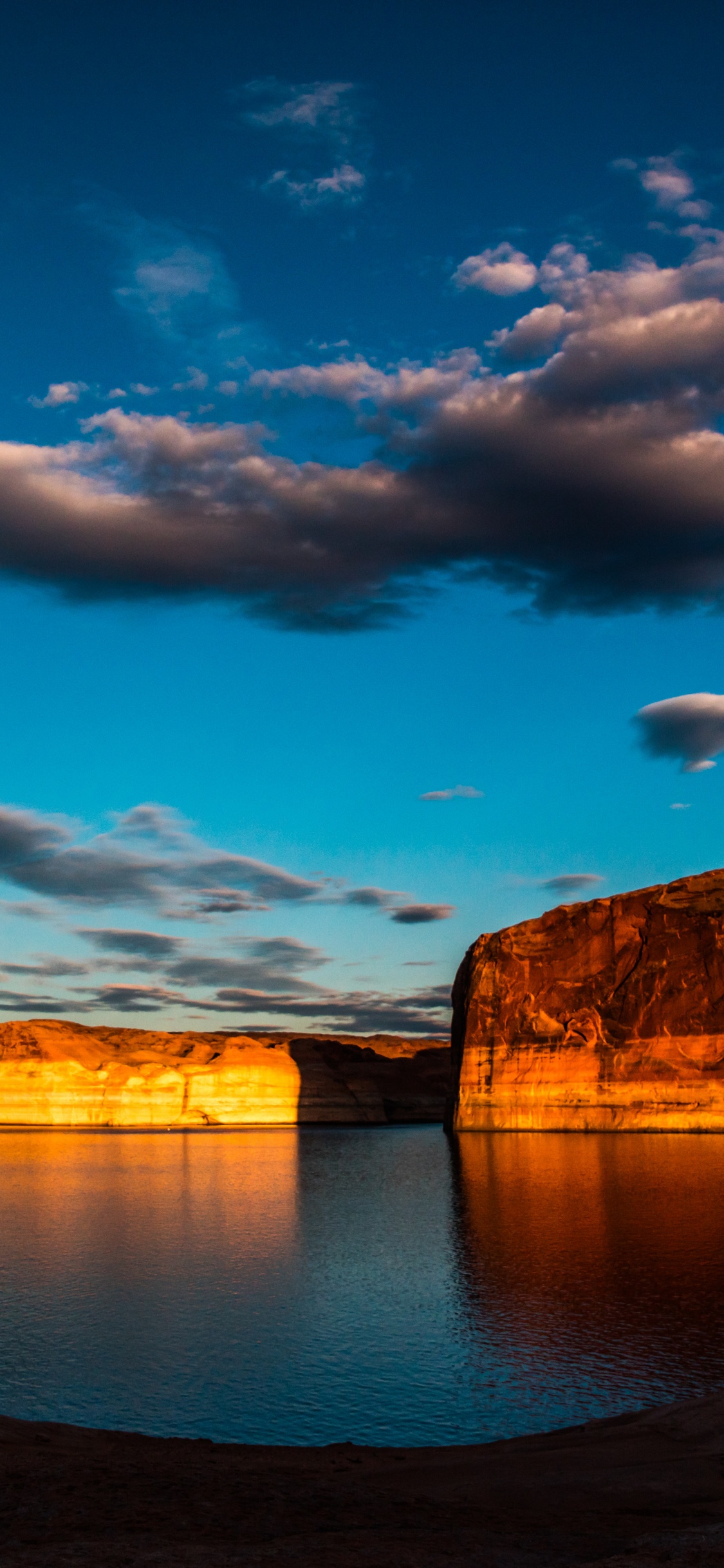 Natur, Cloud, Wasser, Blau, Reflexion. Wallpaper in 1125x2436 Resolution