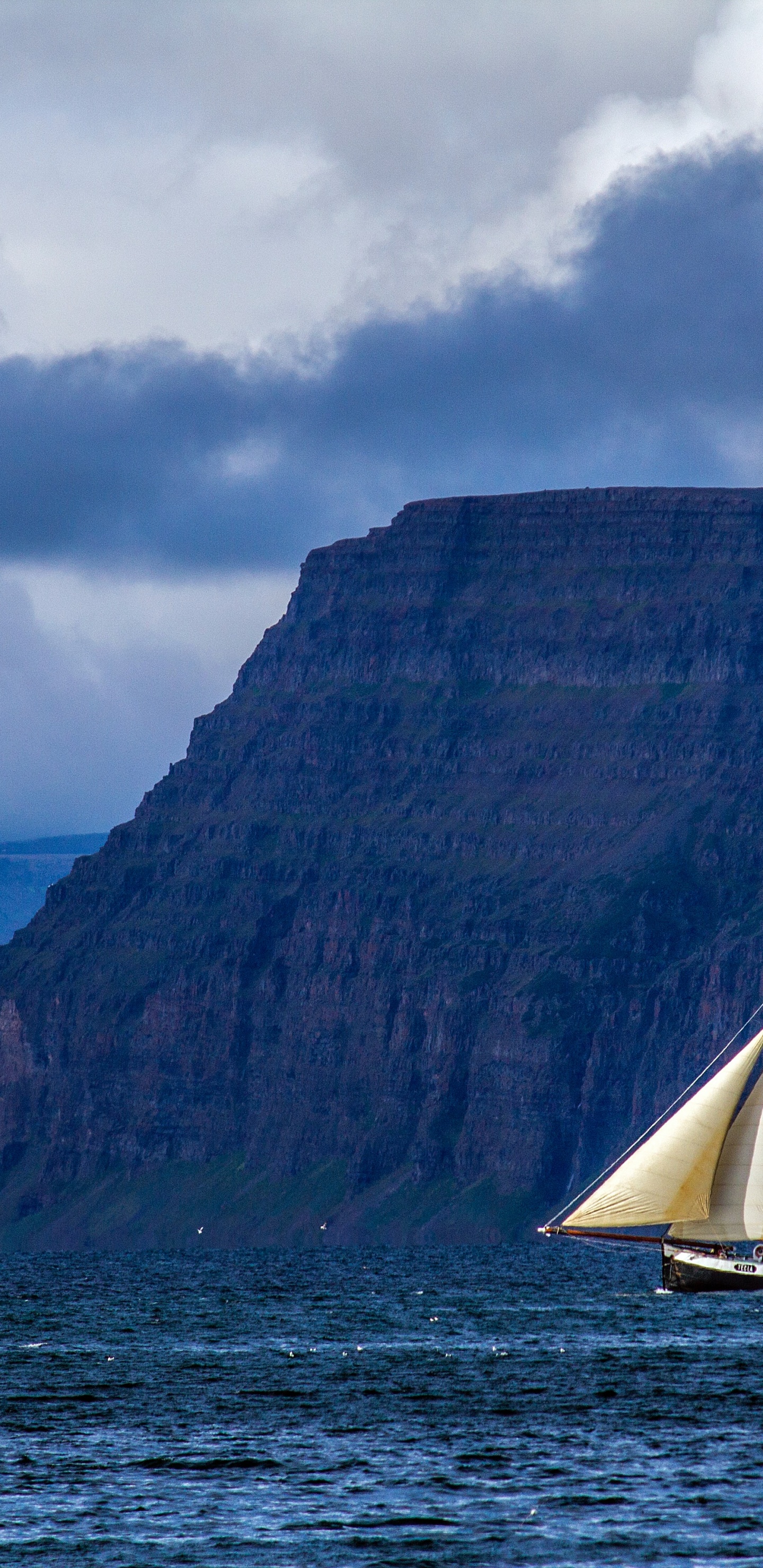 Meer, Safjrur, Cloud, Wasser, Boot. Wallpaper in 1440x2960 Resolution