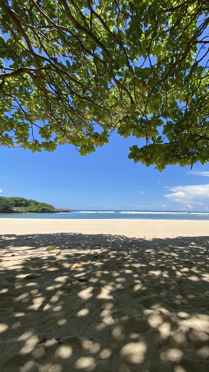 Wasser, Sonnenlicht, Sand, Strand, Tropics. Wallpaper in 720x1280 Resolution