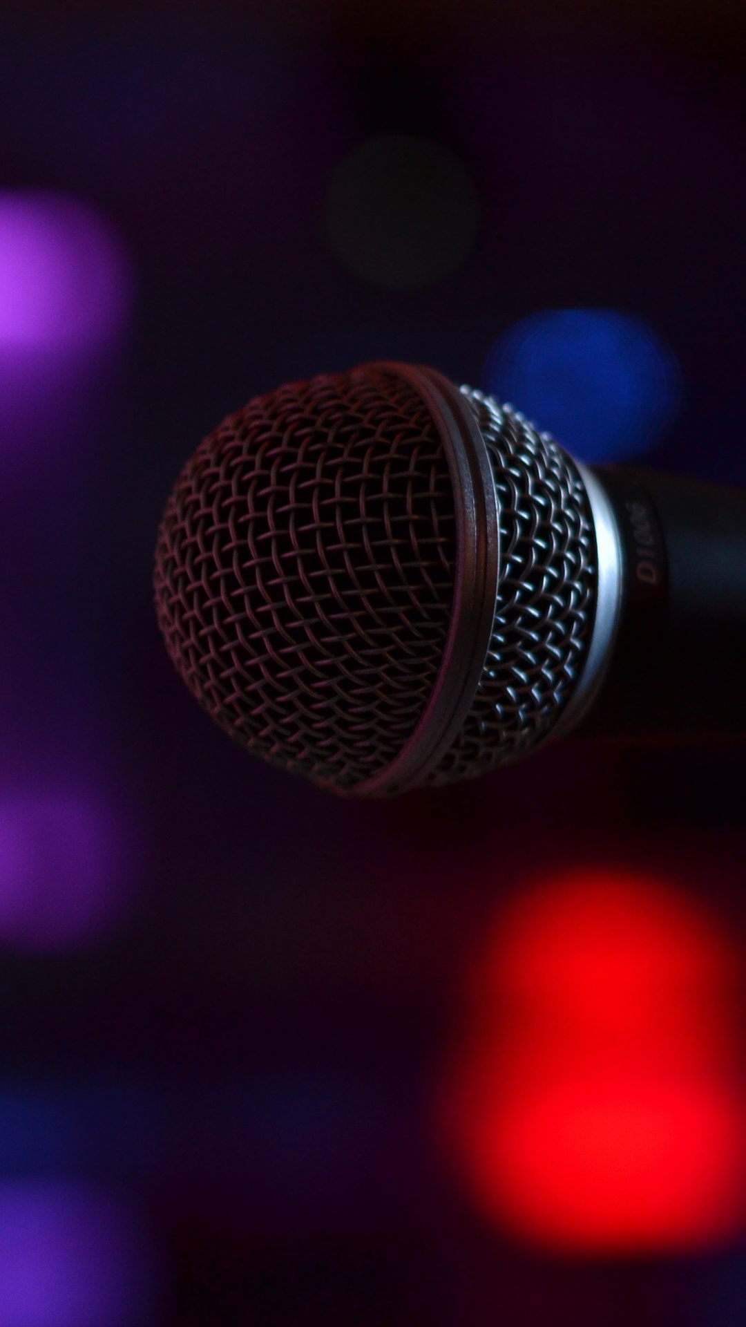 Mikrofon, Mikrofon-Ständer, Audiogeräten, Veilchen, Licht. Wallpaper in 1080x1920 Resolution