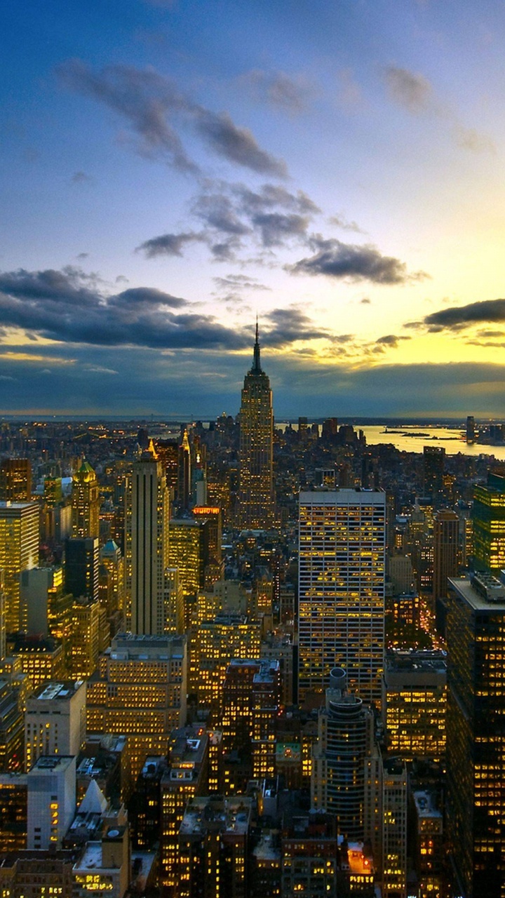 City Skyline Under Blue Sky During Daytime. Wallpaper in 720x1280 Resolution