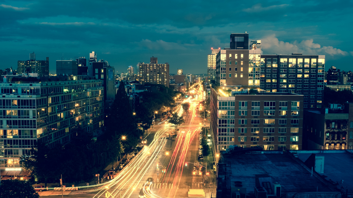 Time Lapse Photography of Cars on Road During Night Time. Wallpaper in 1366x768 Resolution