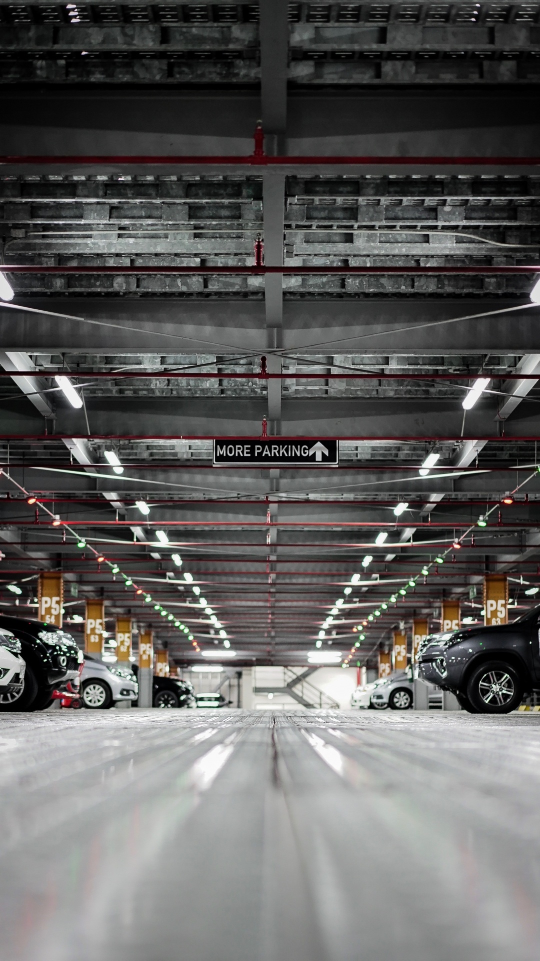停车场, 对称, 天花板, 建筑, 光束 壁纸 1080x1920 允许