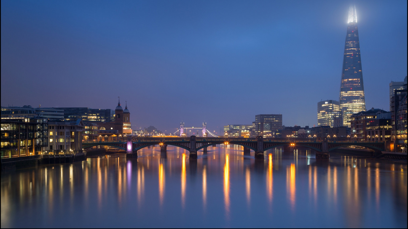 Skyline Der Stadt Bei Nacht Night. Wallpaper in 1366x768 Resolution