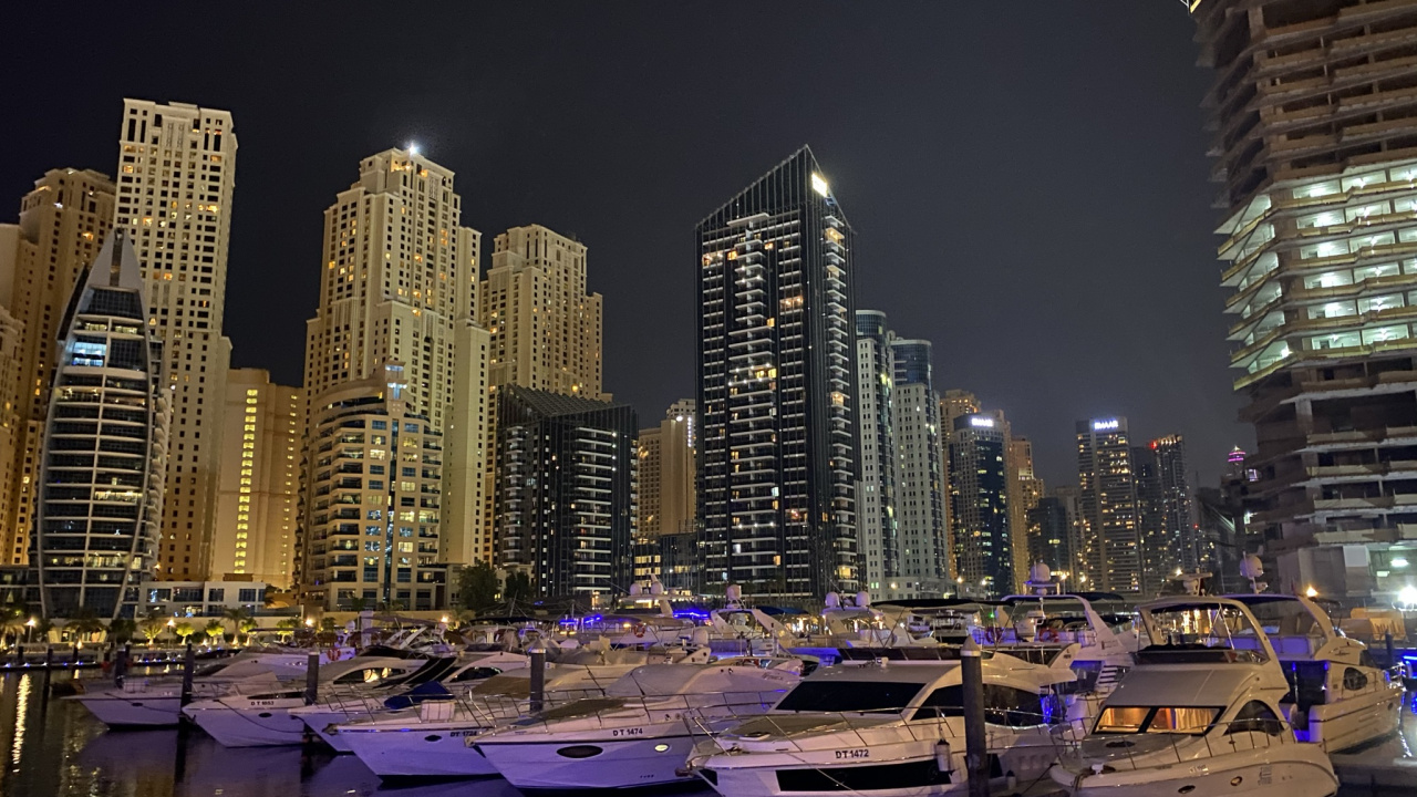 Dubai, Dubai Marina, Stadtlandschaften, Tower Block, Nacht. Wallpaper in 1280x720 Resolution